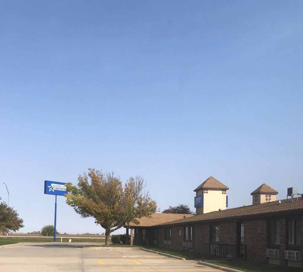 Americas Best Value Inn Onawa Exterior photo
